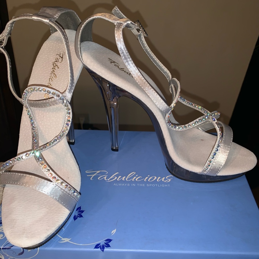 Women’s dressy heels